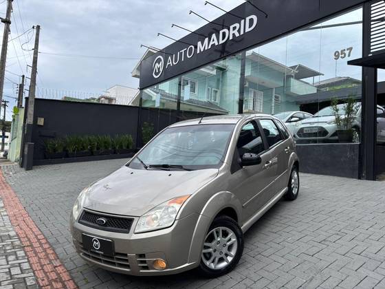 FORD FIESTA 1.6 MPI CLASS HATCH 8V FLEX 4P MANUAL